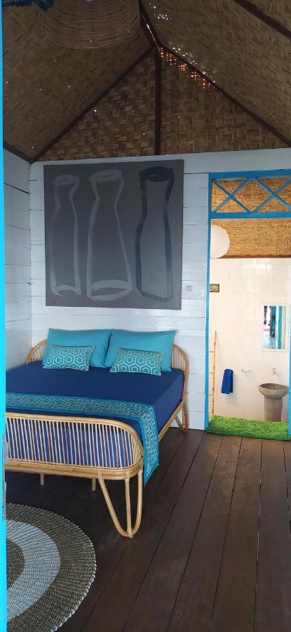 Moyo Island Resort Экстерьер фото