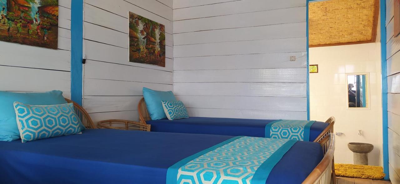 Moyo Island Resort Экстерьер фото