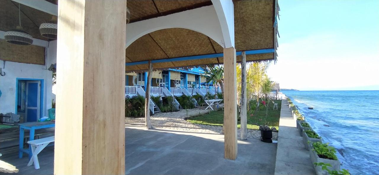 Moyo Island Resort Экстерьер фото